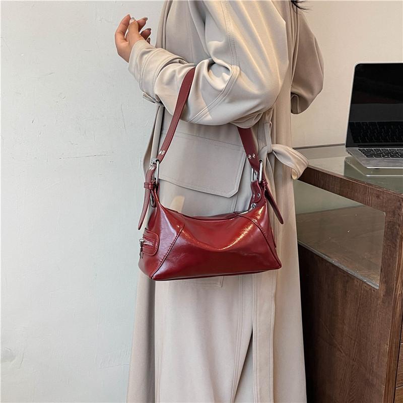 2025 Niche Design New Trendy Women's Bags Retro Shoulder Bags Versatile Sweet Cool Style Portable Messenger Bags
