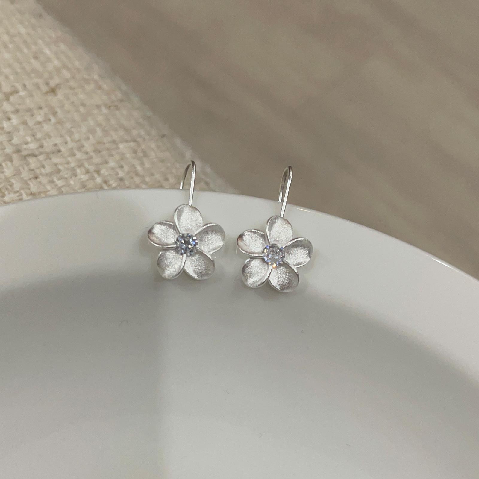 

ANENJERY серебряные серьги-капли с матовым цветком для женщин, модные темпераментные индивидуальные ювелирные аксессуары