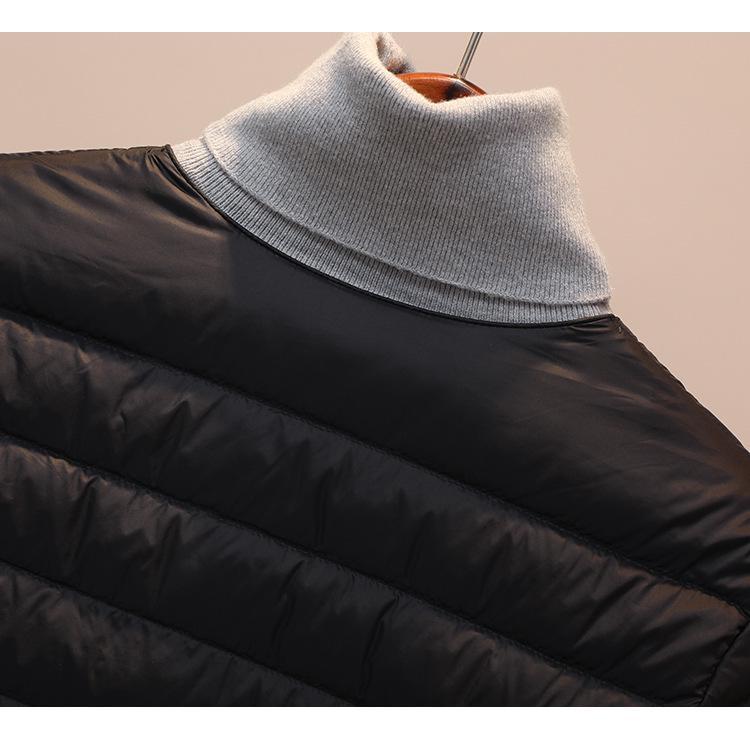 Women's 2025 White Duck Down Lightweight Jacket, Short Style, Convertible Round/V-Neck, Suitable for Autumn and Winter.