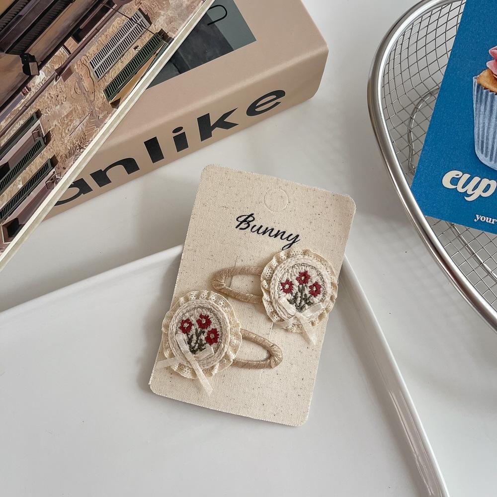 

2 шт. Вышивка Цветок Бант Зажим-автомат Эластичная резинка для волос Милые кружевные заколки Заколка для волос Зажим для челки Боковой зажим Детские аксессуары для волос