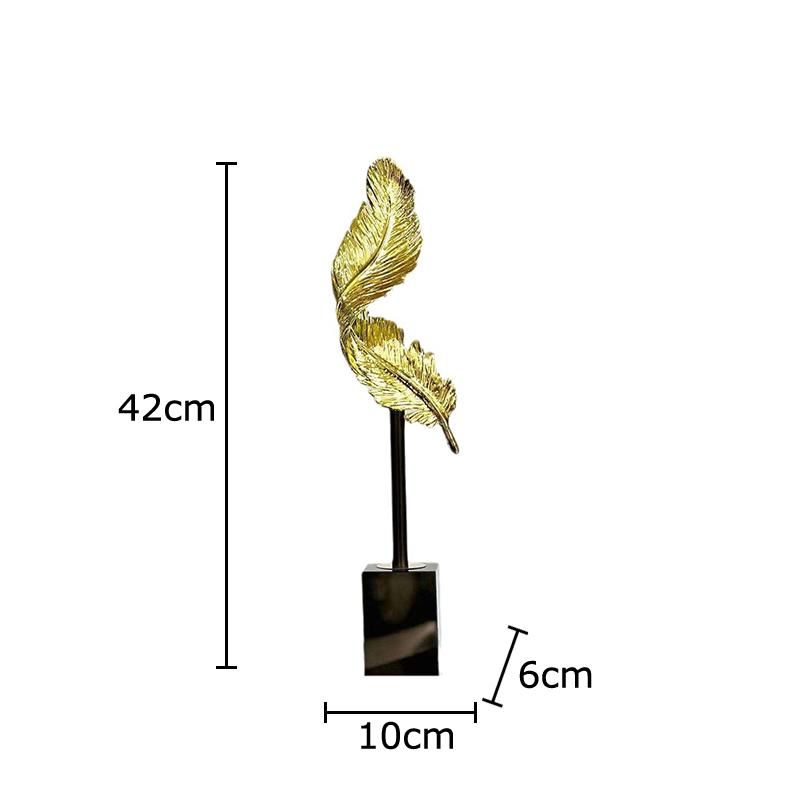 

Golden Alloy Feather Statue Desk Decoration Creative Artwork Ornaments Gold-plated Feather Sculpture Room Aesthetic Decor