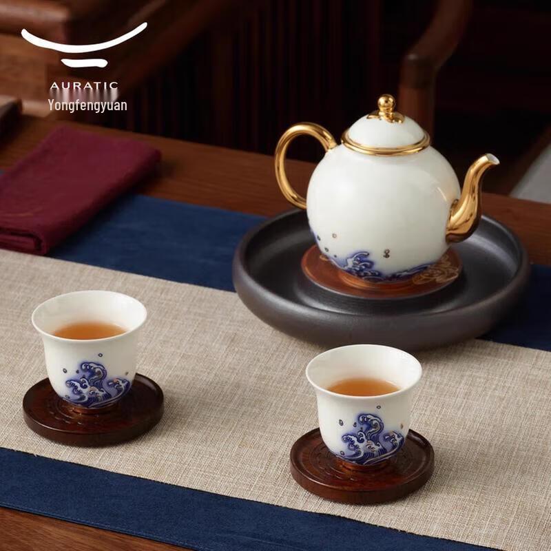 Yongfengyuan Pearl of the Sea 12-Piece Ceramic Tea Set