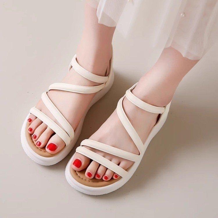 Roman sandals women's summer 2025 new strap beach shoes flat bottom non-slip not tired feet pregnant women sandals outside