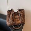 Casual Commuting Large-capacity Bag New Popular Leopard Print Women's Shoulder Bag Retro Suede Tote Bag