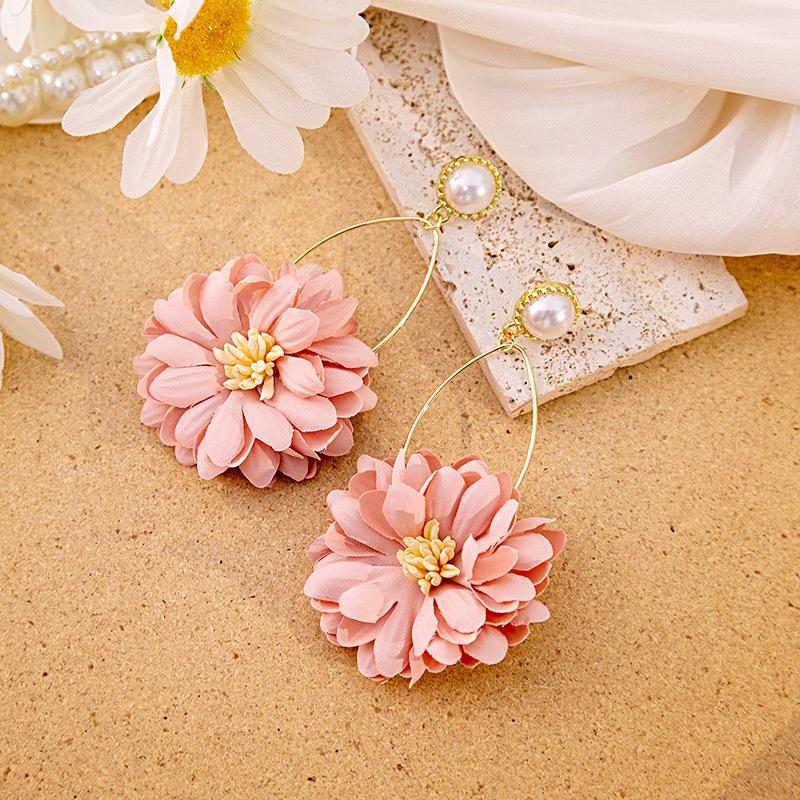 Fashion Personality Exaggerated Pink Flower Earrings, Holiday Style Sweet Fabric Pearl Earrings Temperament Earrings