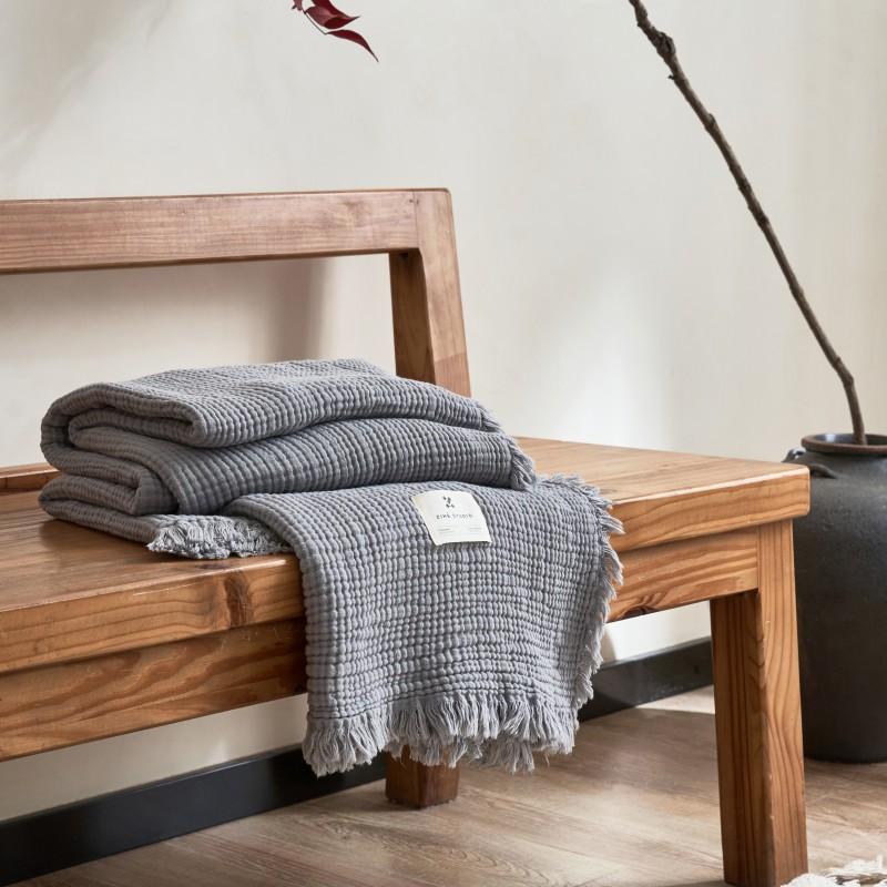 Japanese Style Maillard Four-layer Gauze Tassel Blanket Vintage Wrinkled Texture 100% Cotton Gauze Throw for Sofa Office Home
