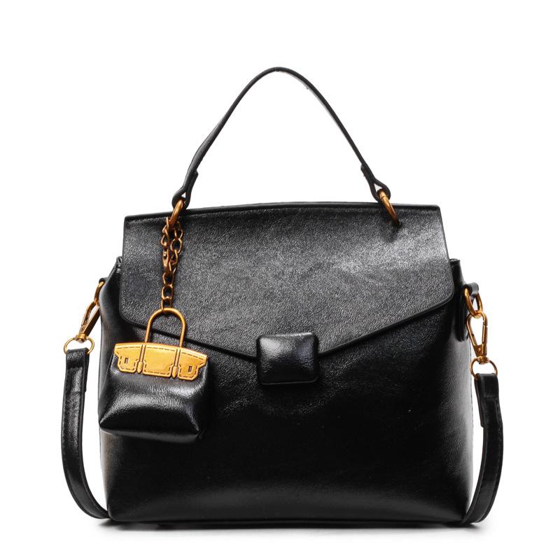 New Versatile Large-capacity Portable Small Square Bag Women's Fashion Shoulder Messenger Bag