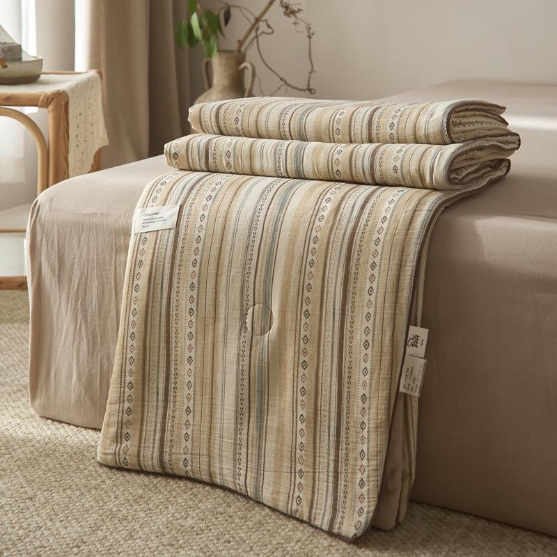 2026 Spring/Summer French Chic Cotton Linen Cooling Quilt for Dorms and Homes