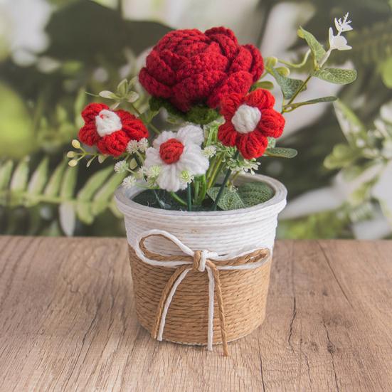 Handmade Crochet Flower Bouquet with Pot, Cute Little Knitted Potted Flower for Car Dashboard, Home Office Decoration, Gift for Birthday, Anniversary