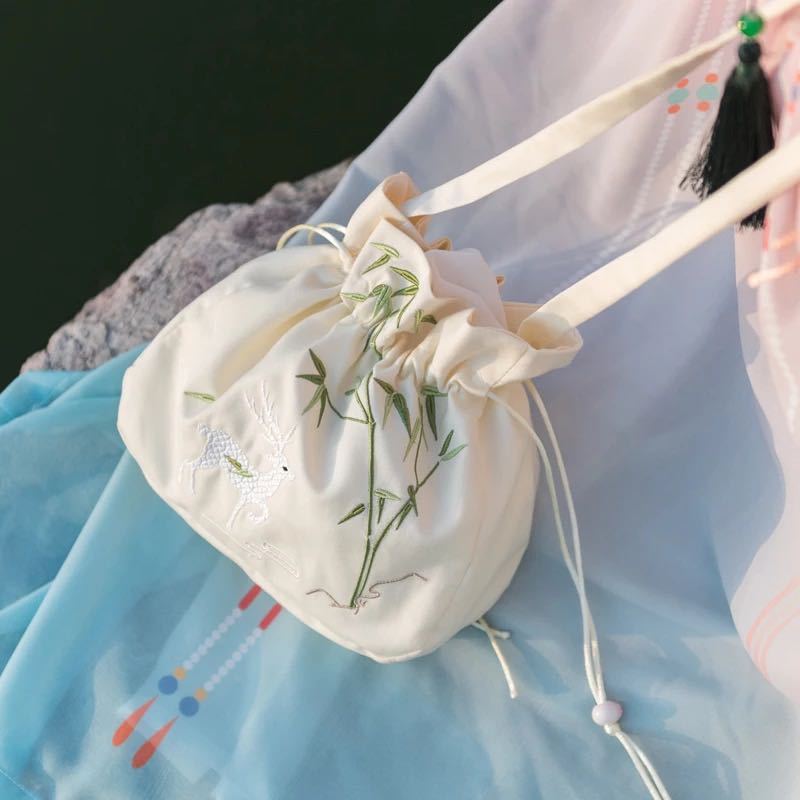 

Chinese style ancient style daily hanfu accessories bag handmade lace embroidered fabric fringed messenger shoulder handbag бежевый