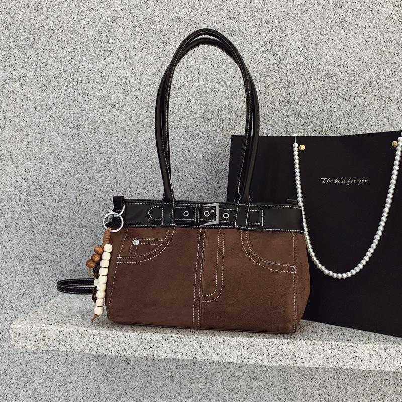 

2025 autumn new large-capacity shoulder bag women s bag fashionable retro casual simple daily handbag tote bag Without pendant