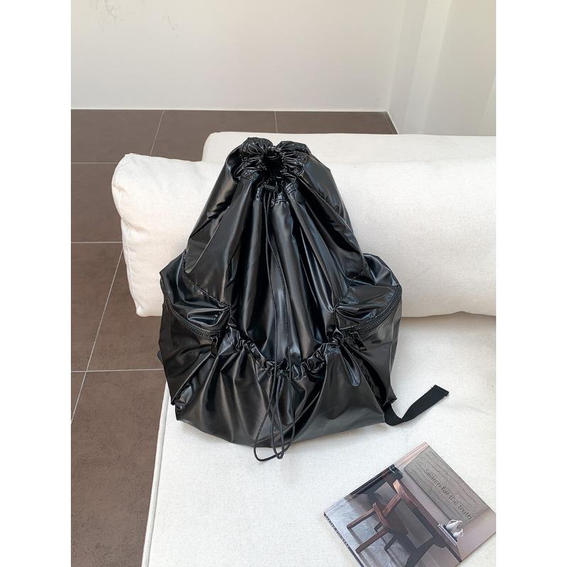 New silver schoolbag backpack women's travel lightweight niche design women's drawstring pleated backpack large capacity