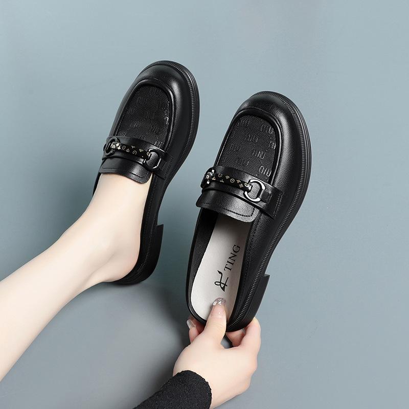 British Summer Hollow Mesh Breathable Slippers Woman 2025 Cover Toe Soft Sole Luxury Flat New Fashion Rome Slides Casual Shoes