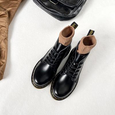 Unisex Retro Black Lace-Up Leather Boots – Low Heel, Slim Fit, 5-Hole Design