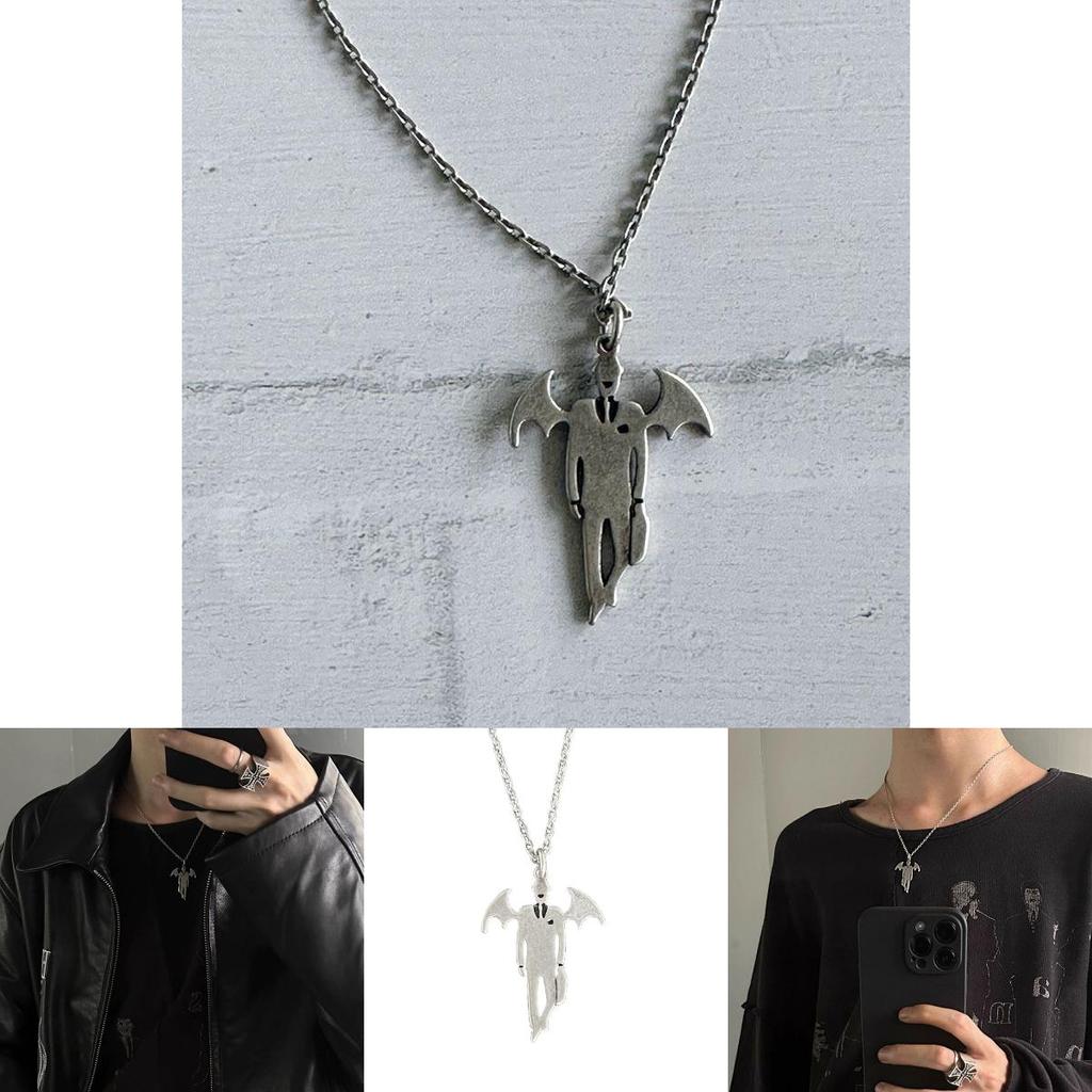 Halloween Vampire Mythology Pendant Necklace With Wing Motif For Costume Accessory