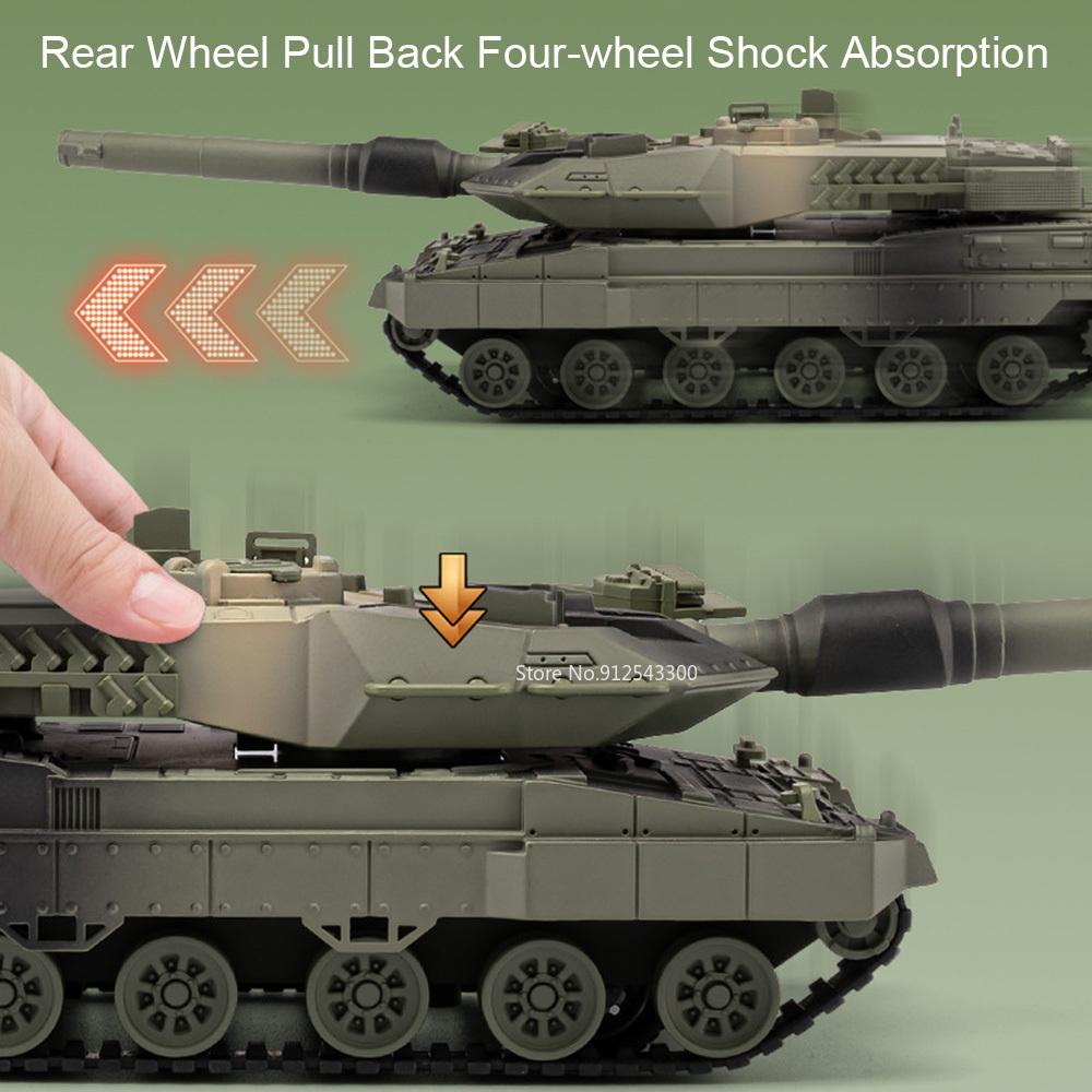 1:36 Leopard 2 Main Battle Tank Model Toy Music Light Spray Catapult Off-road Tanks Models Military Desktop Ornaments for Child