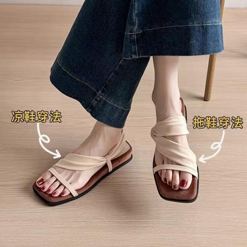 Not tired feet~ Temperament with skirt two wear one word with sandals new thick-soled square head sandals women