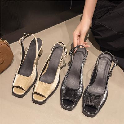 Retro Mary Jane Damenschuhe mit eckiger Spitze, neu 2025 Frühling und Sommer, temperamentvolle flache Einzelspangen-Sandalen