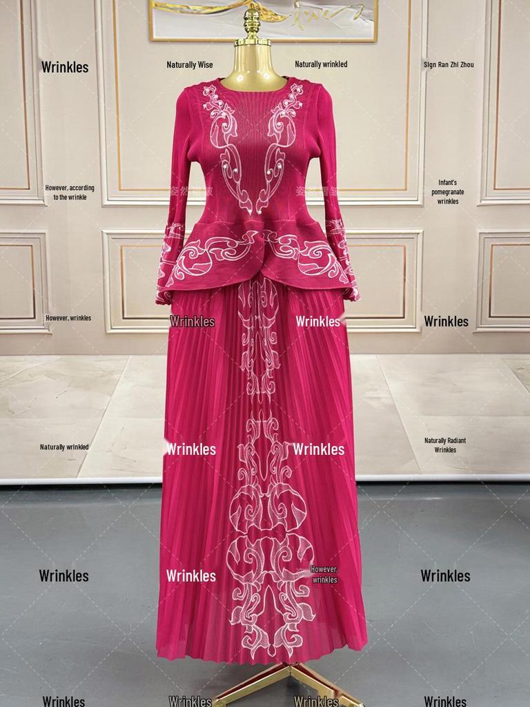 Elegant 2026 Pleated Print Slimming Suit: Plus-Size Waist-Cinched Two-Piece Dress Set