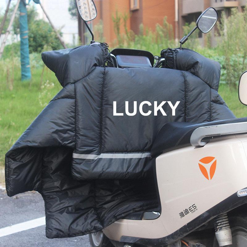 Zimowa osłona przedniej szyby do samochodu elektrycznego i motocykla - Wyściełana polarem, Pogrubiona, Wodoodporna, Wiatroszczelna, Ochrona przed zimnem.