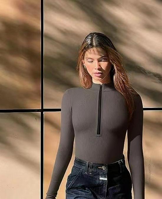 2023 Sexy Ribbed Long-Sleeve Zipper Bodysuit