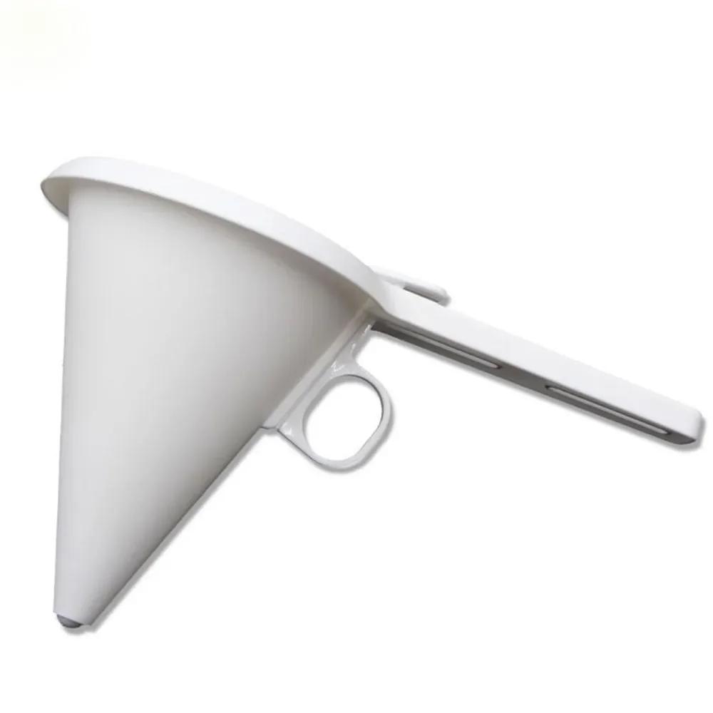 batter separator, cake baking tool, chocolate dispenser, cup, funnel, Handheld cake dispenser