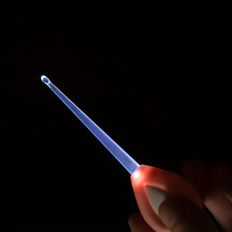 Nástroj na odstraňování ušního mazu pro děti s LED světlem