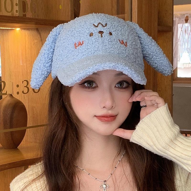 New Autumn and Winter Hat Female Cute Versatile Plush Cap Thickened Warm Face Small Baseball Cap Tide