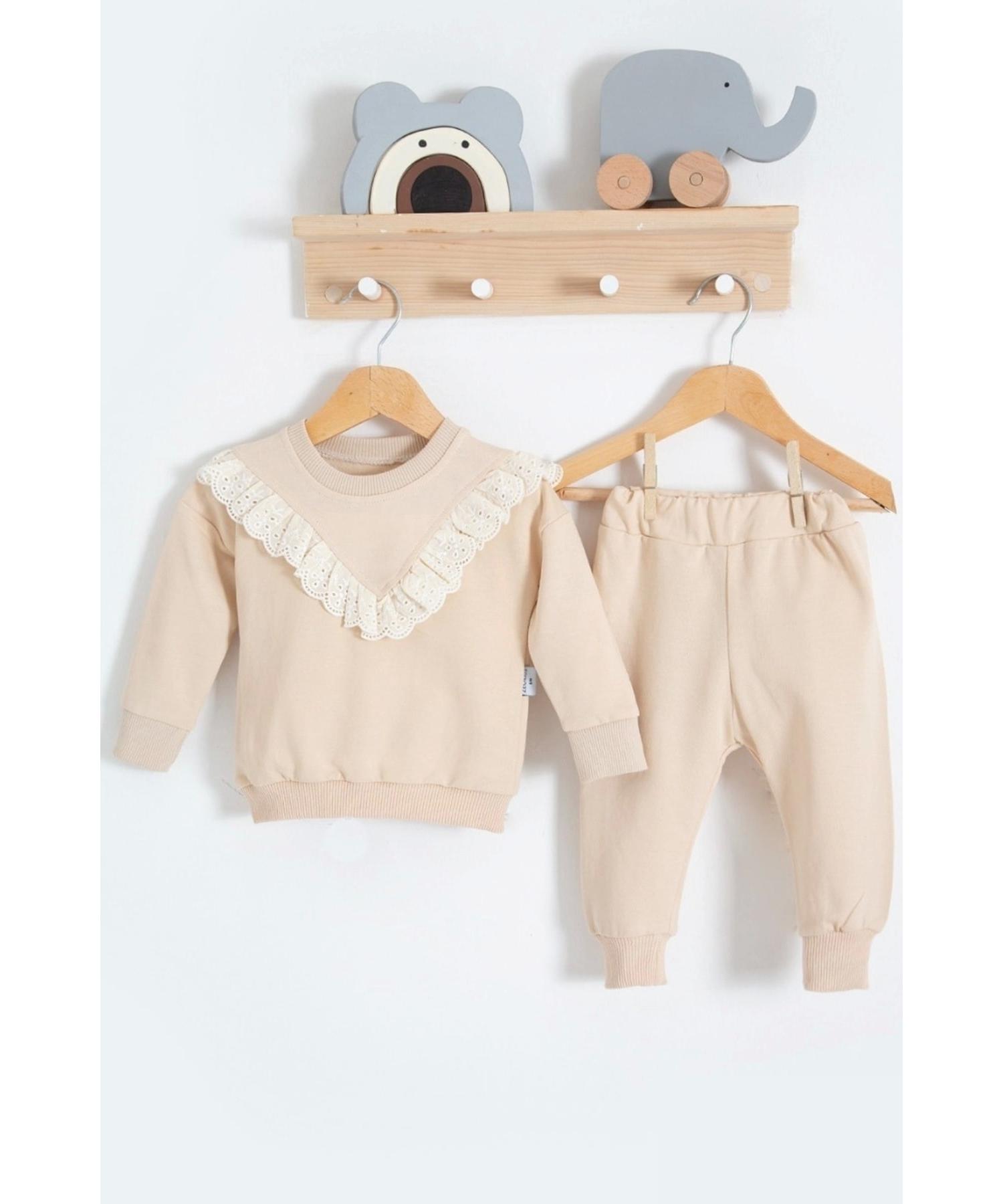 

Хлопковый комплект из 2 предметов с зубчатыми деталями для девочки