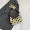 New Korean Style Niche Polka Dot Shoulder Bag Lightweight Simple Underarm Bag Commuter Elegant Portable Exquisite Handbag