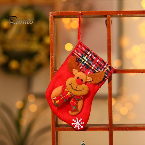 Christmas Stocking Cartoon Shape High Capacity Three Dimensional Wear Resistant Decorative Super Soft Merry Xmas Socks Gift Candy Bags