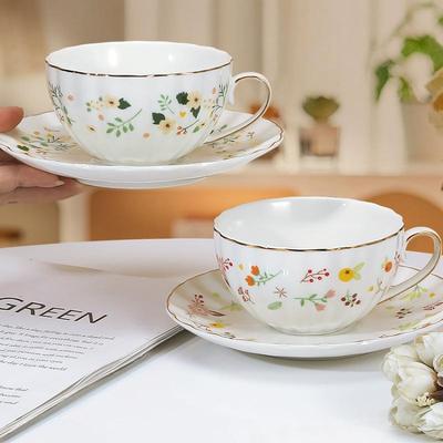 Bone China Coffee Cups 180ml Light Luxury Exquisite Tea Cup Floral Ceramics Home Office Tea Set, 1 Set