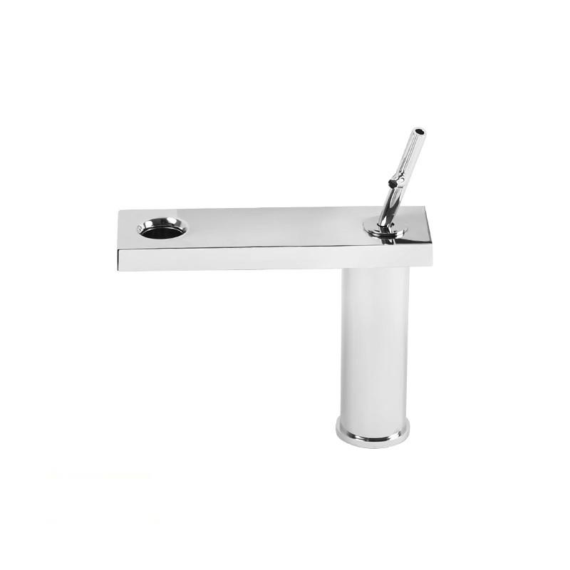 

Romantic Bathroom Basin Faucet Hot & Cold Bathroom Sink Faucet Deck Mounted Lavotory Faucet Mixer Water Tap
