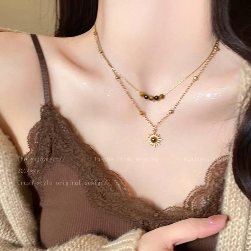 Retro Sunflower Tiger Eye Stone Necklace Layered with Sweater Chain, Winter and Autumn Collar Chain