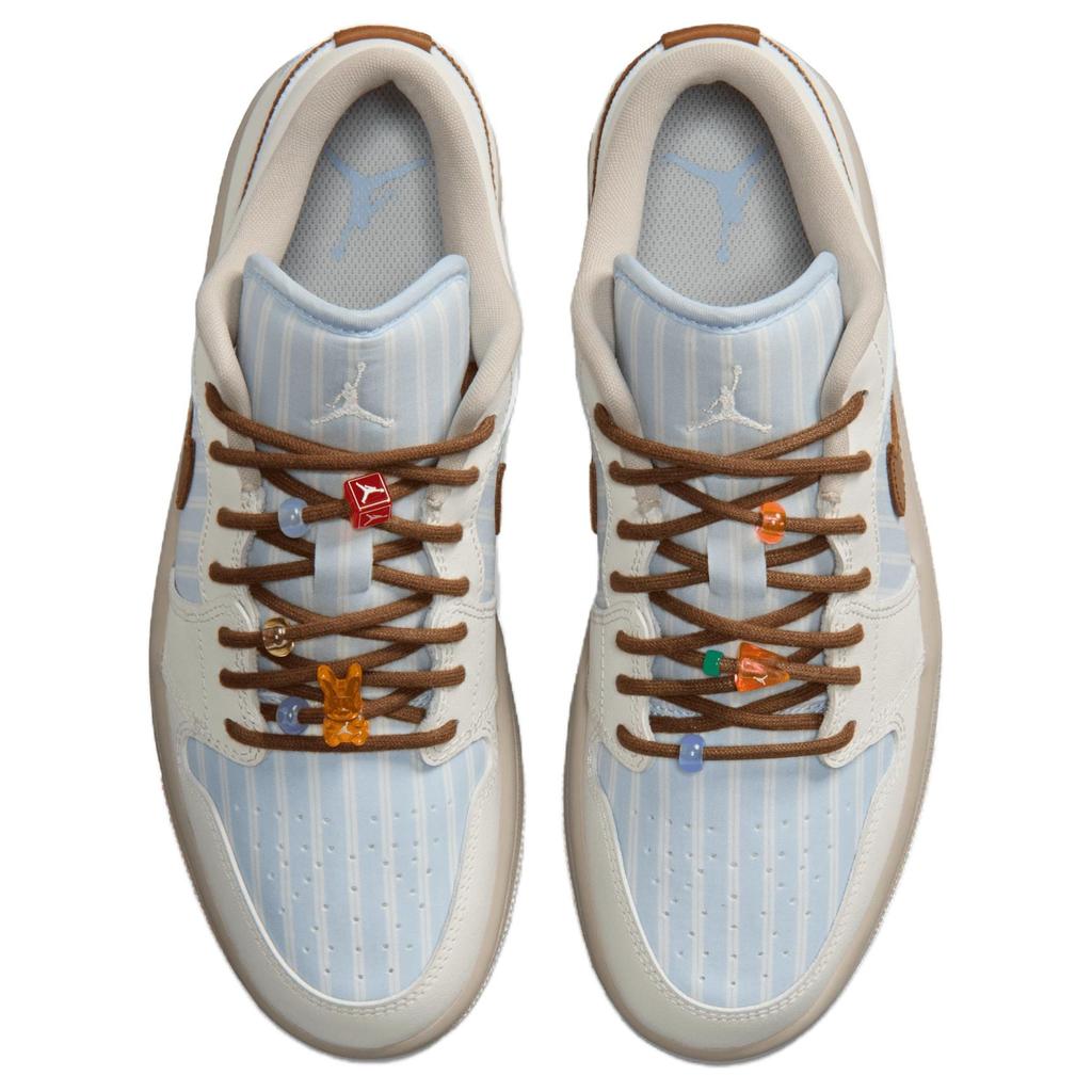 Jordan Air Jordan 1 'Stripes Business Suit Element' Low top Vintage Basketball Shoes Women's White Blue IR7553-422