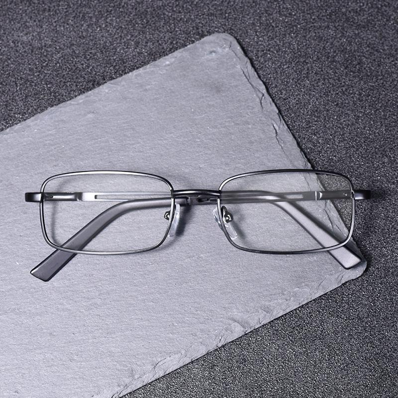 Classic Reading Eyeglasses Metal Frame Men Anti Blue Light Business Presbyopic Eyeglasses Optical Eyewear Vision Care +7.5+1.00+1.50