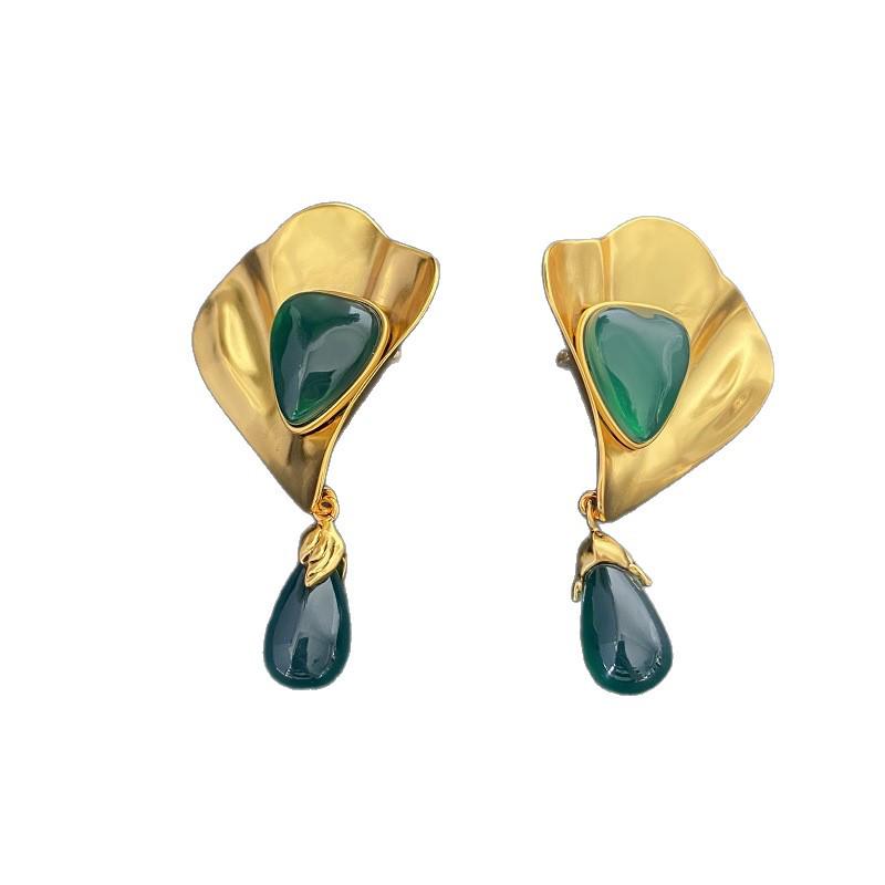 Poplar Forest Vintage Geometric Ear Clips: Stylish Autumn/Winter Earrings for Women Without Pierced Ears