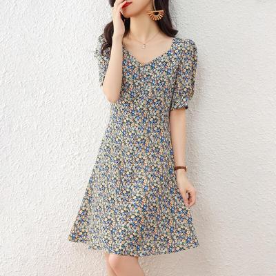 Abito midi in chiffon con stampa floreale e scollo a V Srcr