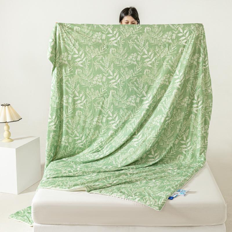 Fashion Cooling Blankets Smooth Air Condition Comforter Lightweight Summer Quilt Cool Feeling Skin-friendly Breathable Quilts
