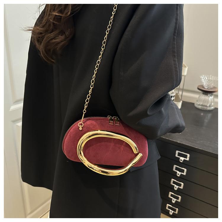 Retro Metallgriff Runde Kunstleder Clutch Tasche Vintage Kette Umhängetasche für Damen