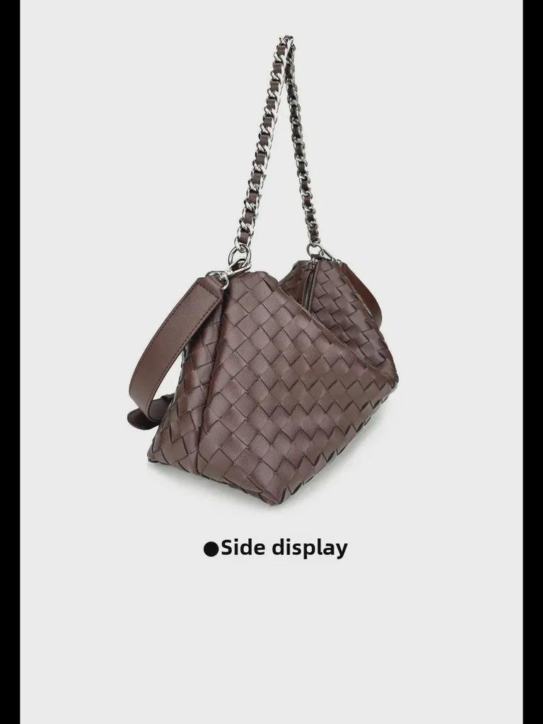 2024 Autumn/Winter Diamond-Patterned Leather Handbag - Trendy Cowhide Shoulder & Messenger Bag for Women