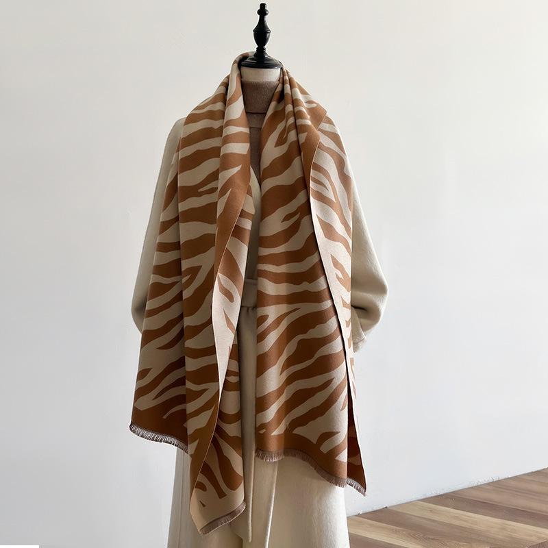 Autumn And Winter Women'S Thermal Scarf Zebra Pattern Elements Fashionable And Elegant Medium And Long Air Conditioner Shawl Scarf