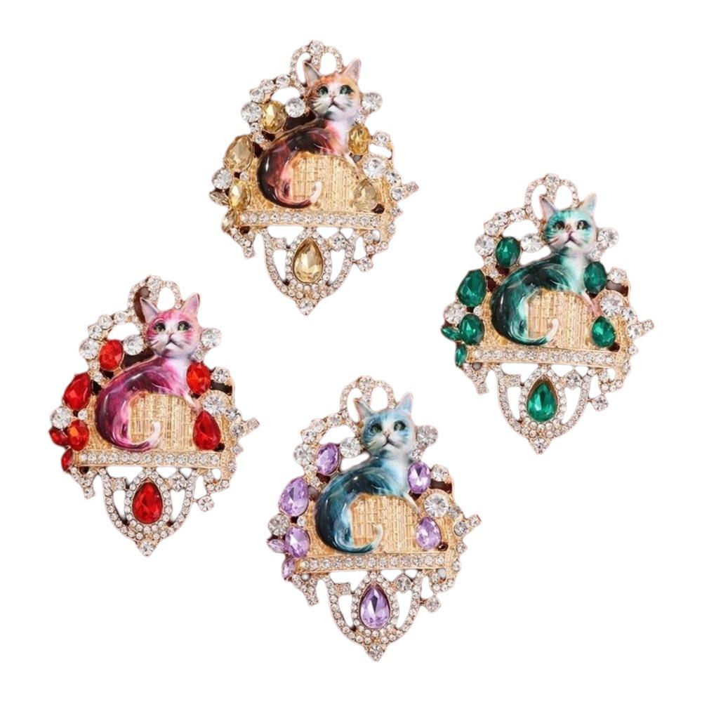 Vintage Enamel Cat Lapel Pin Light Luxury Imitation Rhinestone Brooch Clothes Decoration