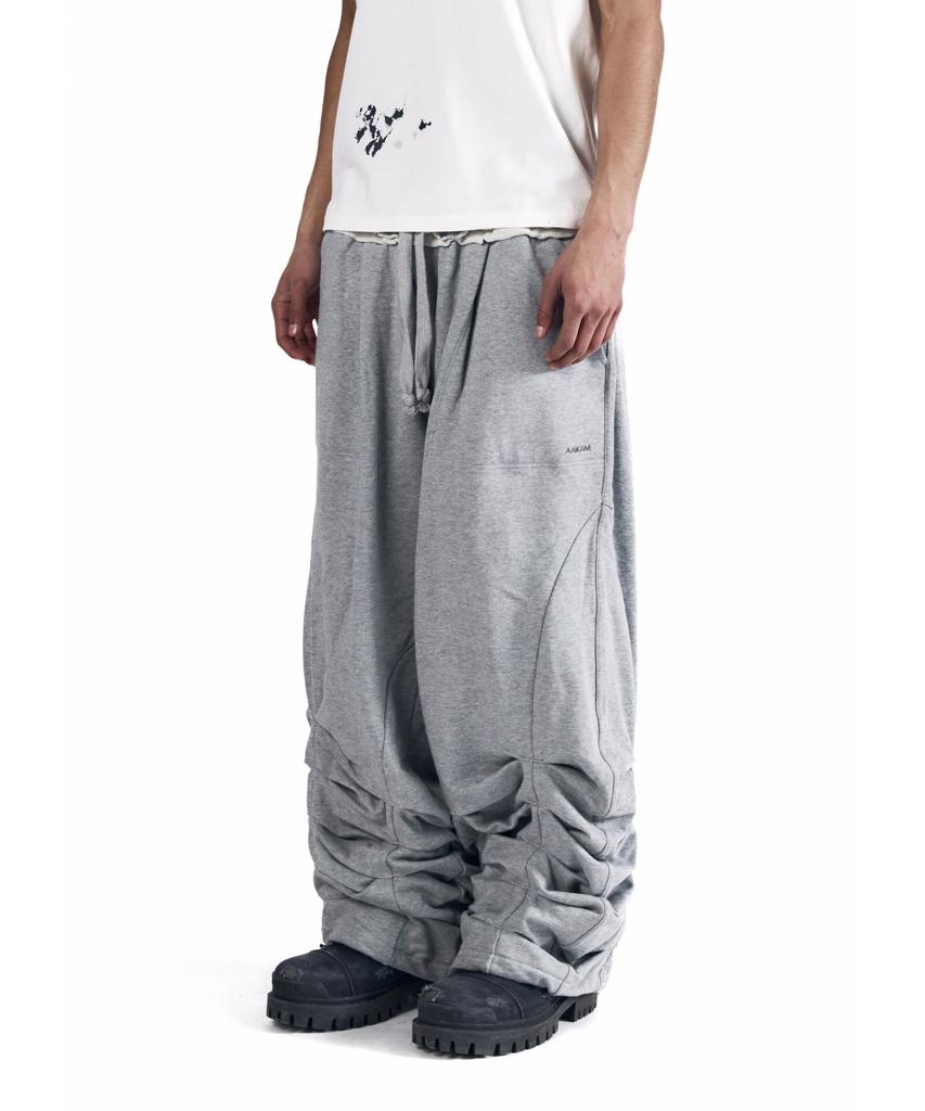 AAKAM Sediment Pin-Tuck Sweatpants (Gray)