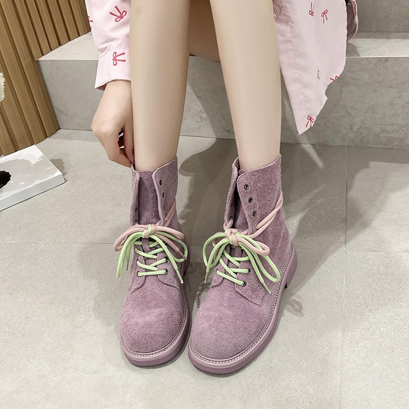 

Женские ботинки Ботинки из коровьей кожи Женские 2025 Европейский и американский стиль Новые зеленые мотоботы с двойным ремешком Дизайнерские 40 фиолетовый