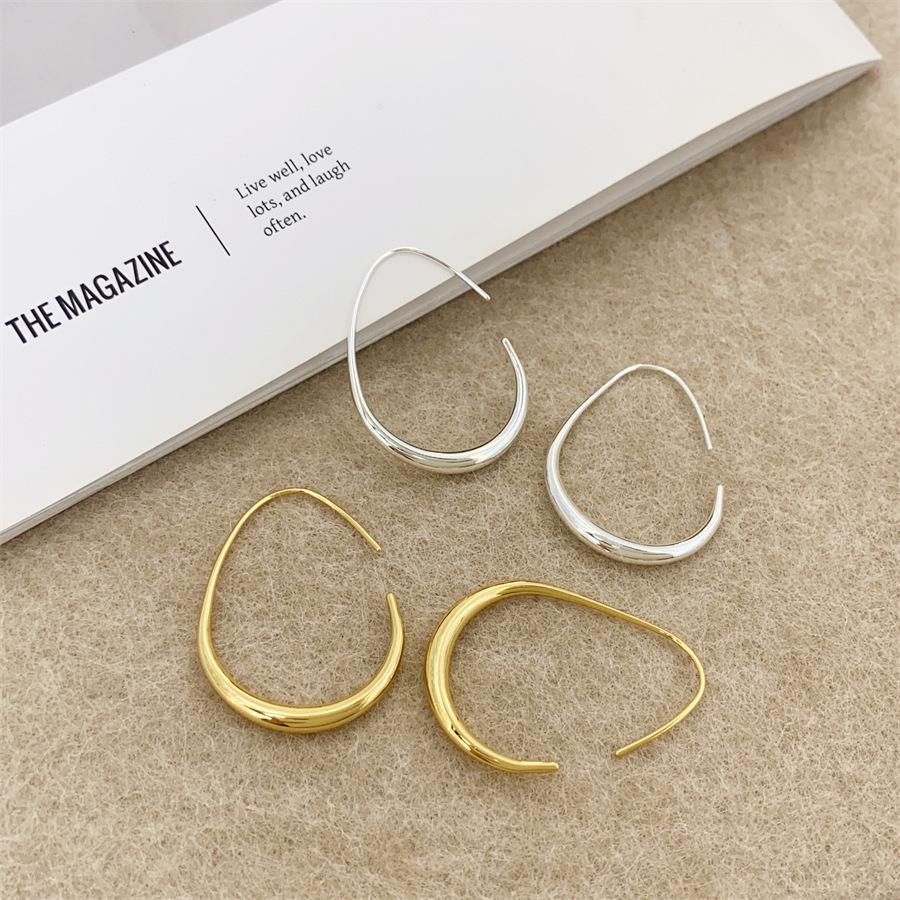 Simple Temperament U-shaped Oval Copper Earrings Women's Personality Retro High-end Earrings