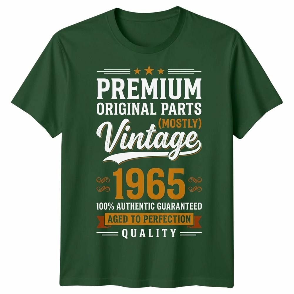 Divertente Maglietta Unisex per il 60° Compleanno Vintage 1966 Invecchiato alla Perfezione 60 Nel 2026