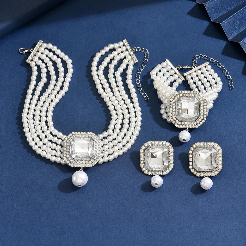 Retro Color Full Diamond Bracelet Three-piece Set, European and American Light Luxury High-end Imitation Pearl Necklace Jewelry Women