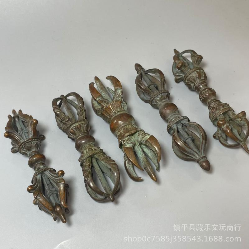Tibetisch Nepalesische Dreiseitige Phurba Vajra-Zinke Dämonenbezwingender Stößel Feng Shui Ornament Hängende Dekoration