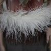 DIY 2 Meter Flauschige Straußenfederboa 1-lagig Dick Hochwertige Federboa Schal für Hochzeitskleid Dekor Maßgeschneiderter DIY Schal